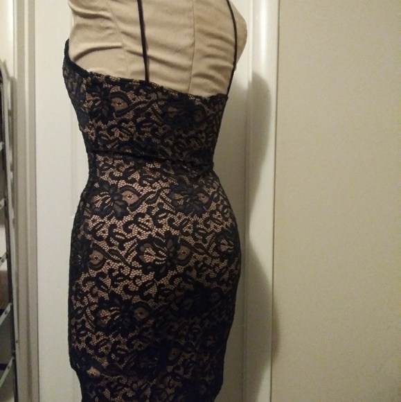 Dresses & Skirts - Woman's clothing